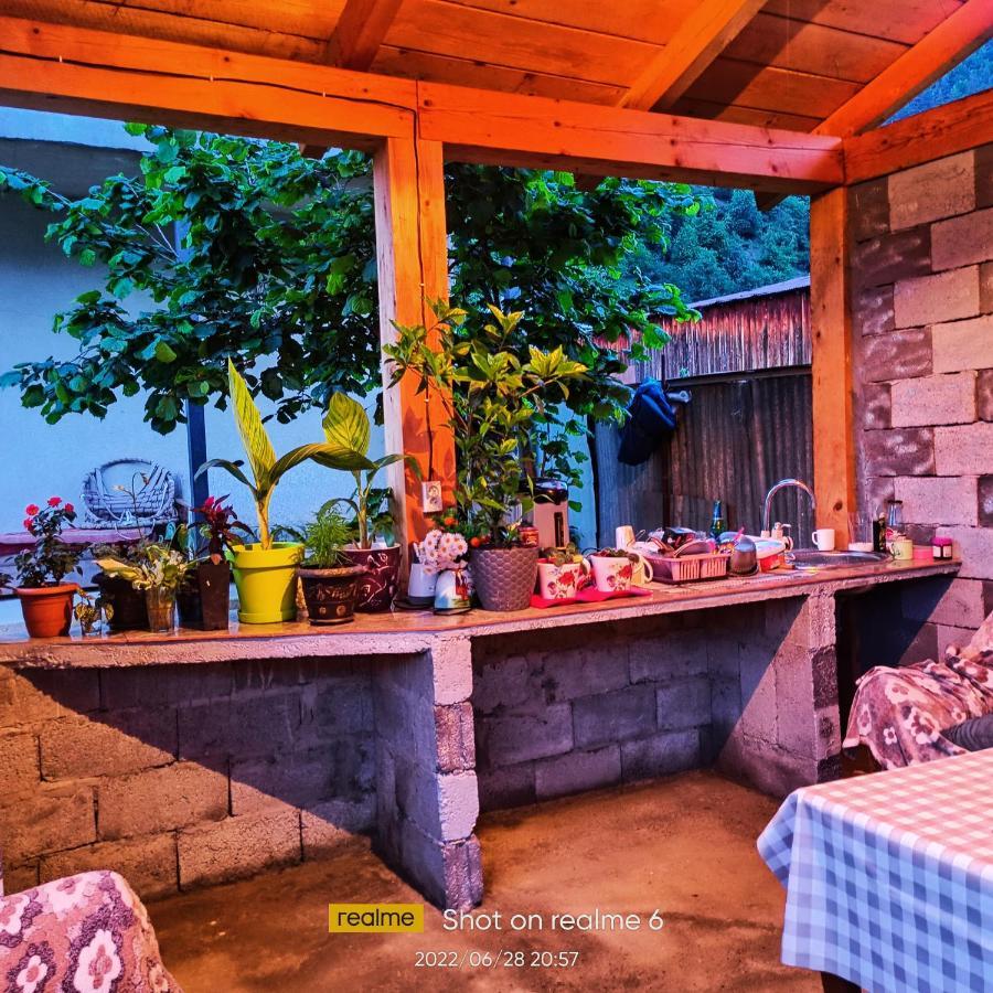 House B&B Mestia Exteriér fotografie