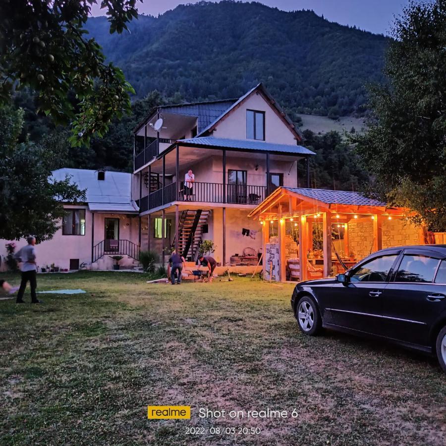 House B&B Mestia Exteriér fotografie