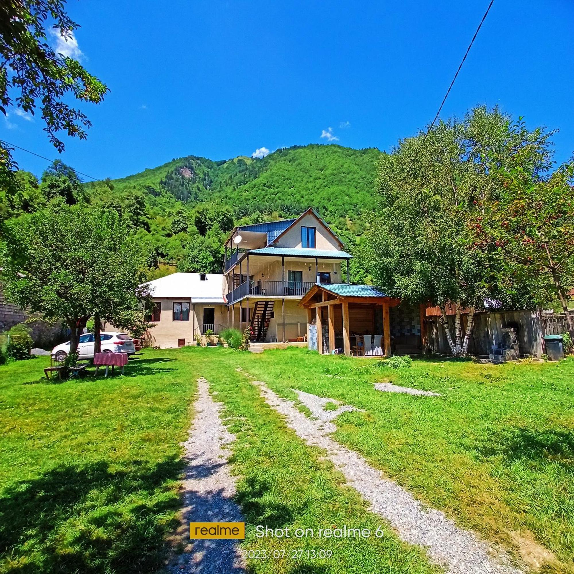 House B&B Mestia Exteriér fotografie
