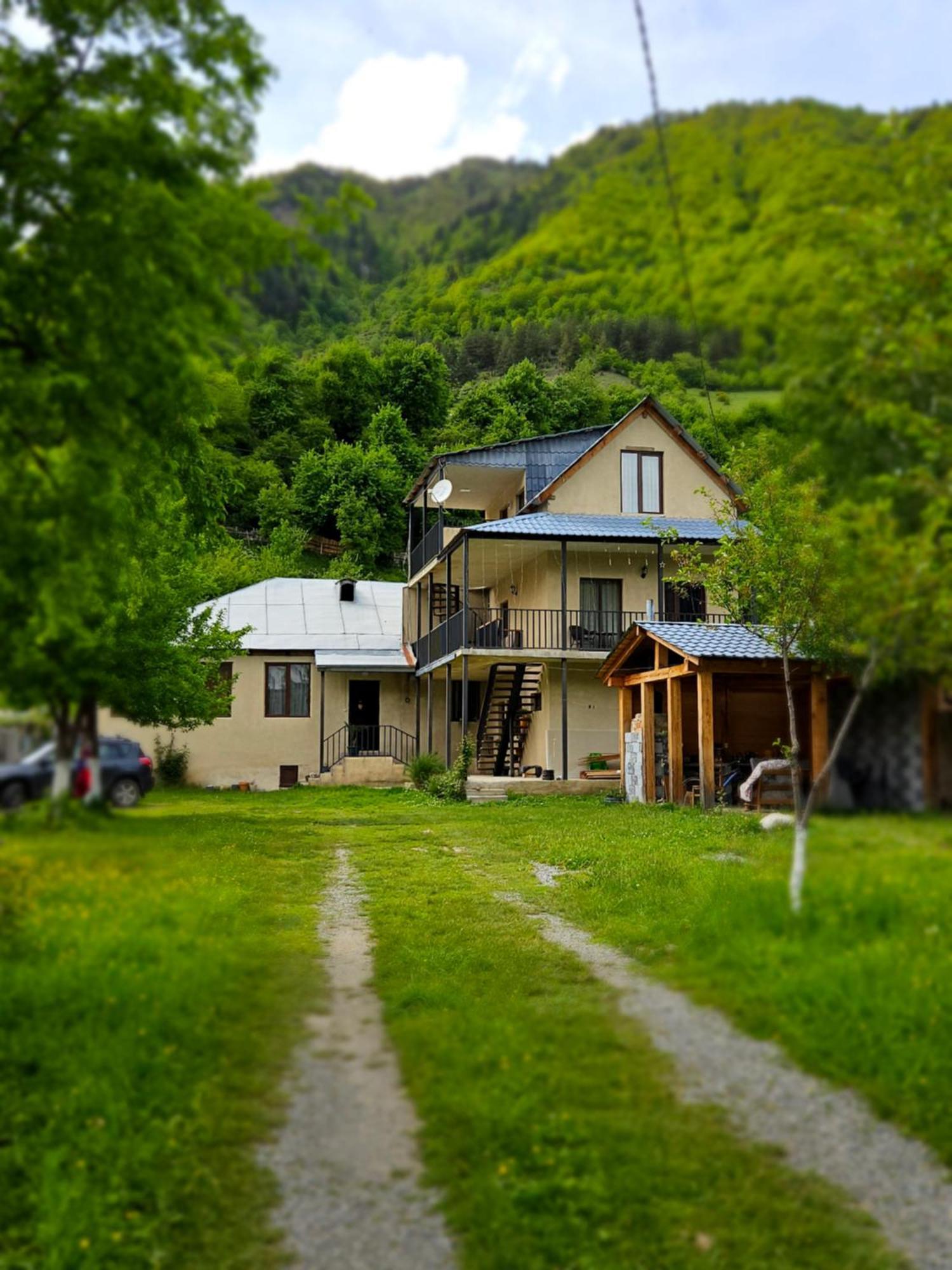 House B&B Mestia Exteriér fotografie