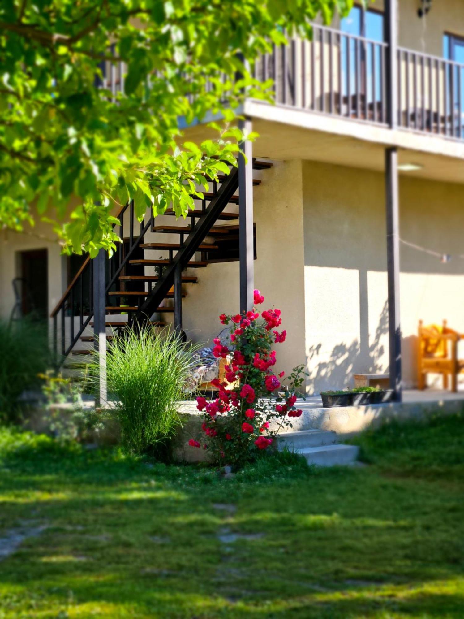 House B&B Mestia Exteriér fotografie